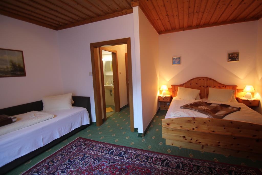 Pension Hubertushof Beim Roemerbad Bad Kleinkirchheim Ngoại thất bức ảnh