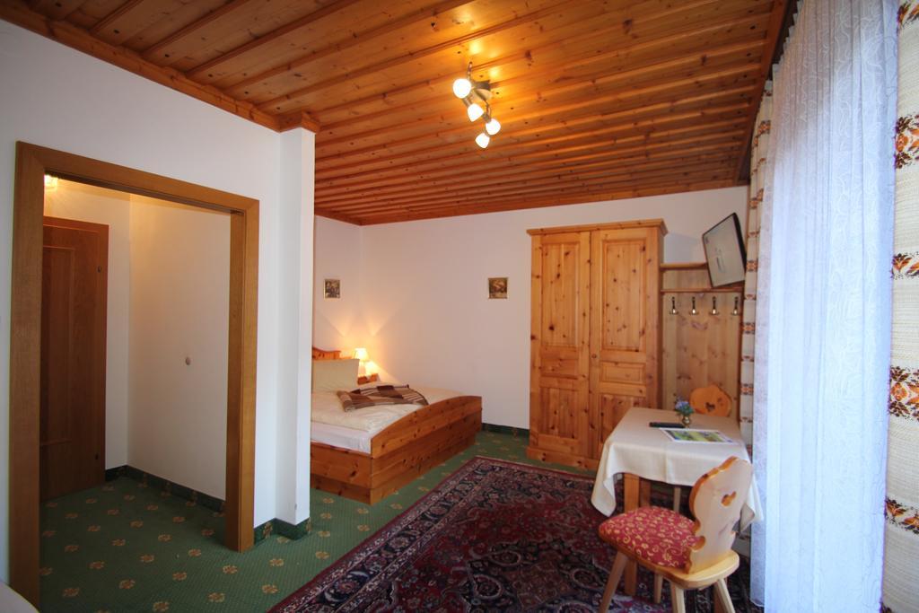 Pension Hubertushof Beim Roemerbad Bad Kleinkirchheim Ngoại thất bức ảnh