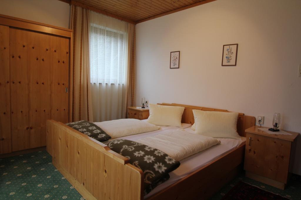 Pension Hubertushof Beim Roemerbad Bad Kleinkirchheim Ngoại thất bức ảnh